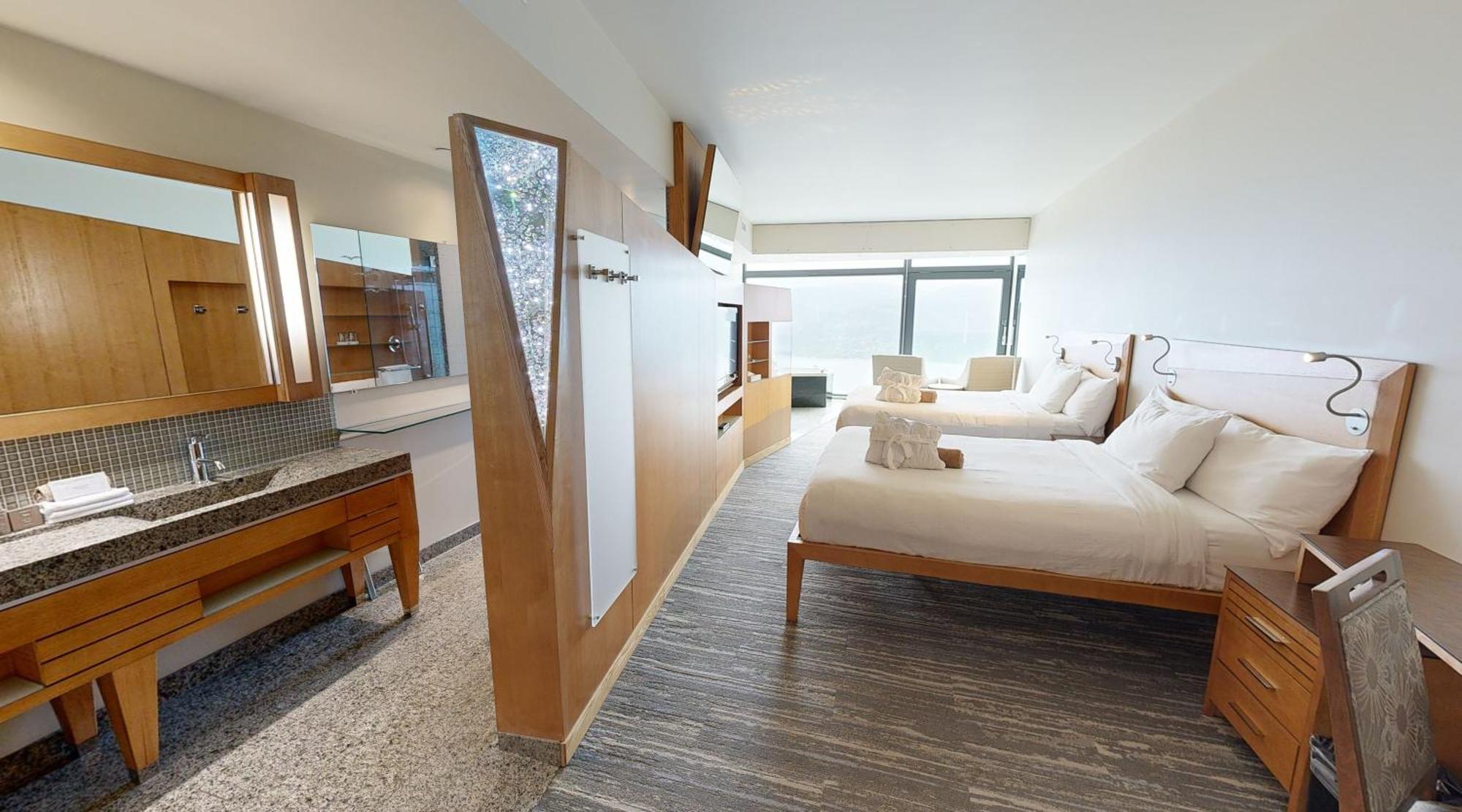 Sparkling Hill Resort And Spa - Adults-Only Resort Vernon Exterior foto