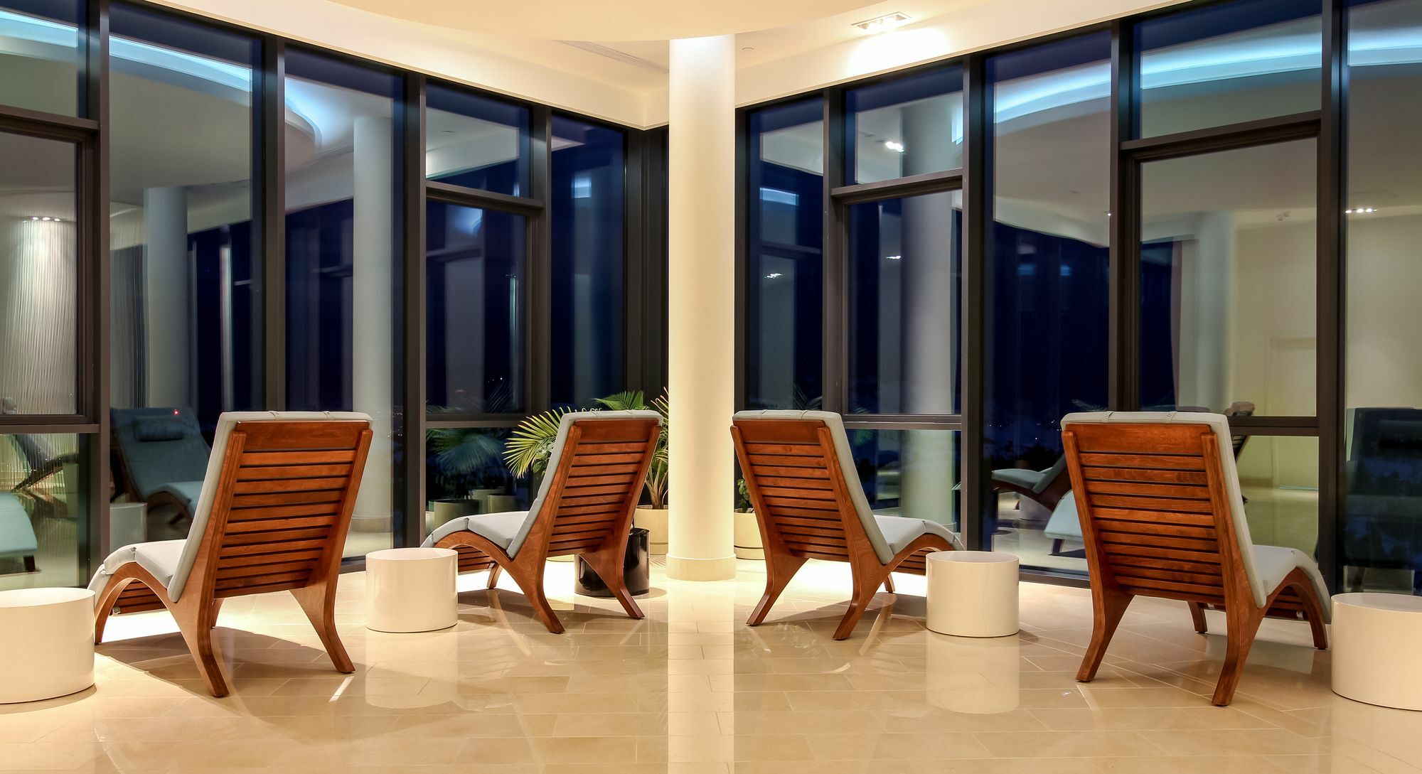 Sparkling Hill Resort And Spa - Adults-Only Resort Vernon Exterior foto