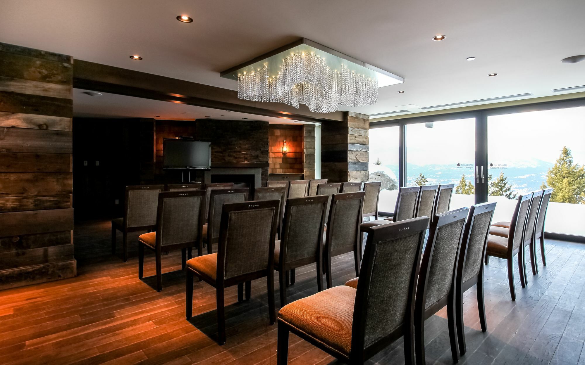 Sparkling Hill Resort And Spa - Adults-Only Resort Vernon Exterior foto